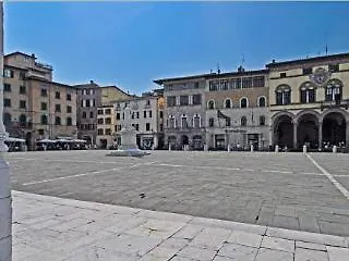 Antica Residenza Dell'angelo ゲストハウス ルッカ